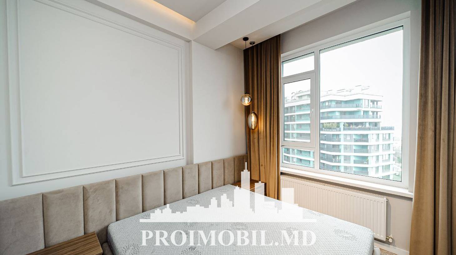 https://images.proimobil.md/K0V_63rjZ4R1uZYh0jse3ZhFBOeVK8cDHXOPmZhMOFU/watermark:0.75:so:0:30:0.39/resize:fill:1460:816:1/gravity:ce/bG9jYWw6Ly8vZXN0YXRlL2xyLzM4MjgyZTJhLWE1MTktNGRmNC1iOWJlLTc3NTdmZDIxZWZlYS5qcGVn