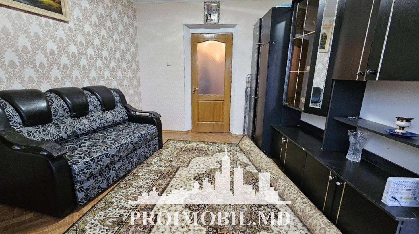 https://images.proimobil.md/K2g1JNuvok-dIVpaoEba2ZRHF73dU2yjCrw29gsSz9A/watermark:0.75:so:0:30:0.39/resize:fill:1460:816:1/gravity:ce/bG9jYWw6Ly8vZXN0YXRlL2xyL2M2YmIxZmM0LTgwNWMtNDQyYi1iZDRlLWI0OTQ1NzFlMjY5OS5qcGVn