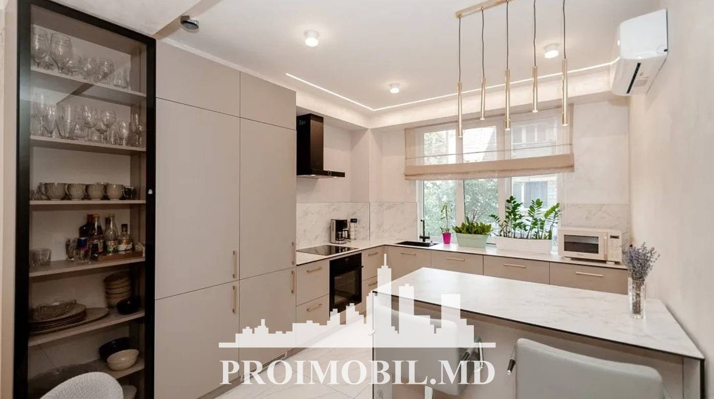 https://images.proimobil.md/K8UiofLFarvt4P26qT0PT4g7n8ZuWtbGgI6fakFowFw/watermark:0.75:so:0:30:0.39/resize:fill:1460:816:1/gravity:ce/bG9jYWw6Ly8vZXN0YXRlL2xyL2Q5MWE0ZWNhLTEzMWEtNGZlMy04NDQ1LTlmZDMzMjhmNWI3Ni5qcGVn