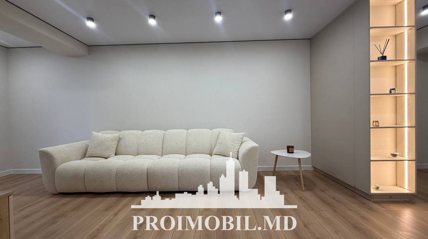 https://images.proimobil.md/KCP-XhdvOBkqOGWpfUSE0fSw8Bf4d2o2h_GuRfMnnJo/watermark:0.75:so:0:30:0.39/resize:fill:1460:816:1/gravity:ce/bG9jYWw6Ly8vZXN0YXRlL2xyLzRhMzE5NzgzLWM4NWItNGExYy1iMWQ2LWVkYjY4MmUwZmM5NC5qcGVn
