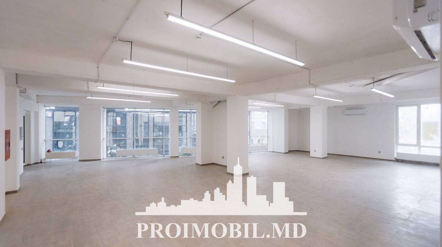 https://images.proimobil.md/KF4WXNBdupTbw8o52NCyEGRS2dVLuWqljn4fdjgAhS0/watermark:0.75:so:0:30:0.39/resize:fill:1460:816:1/gravity:ce/bG9jYWw6Ly8vZXN0YXRlL2xyLzVjMjM3NWViLThkNDUtNDRhMi05MmVjLWI4NGQ5NTI0MjRlYy5qcGVn