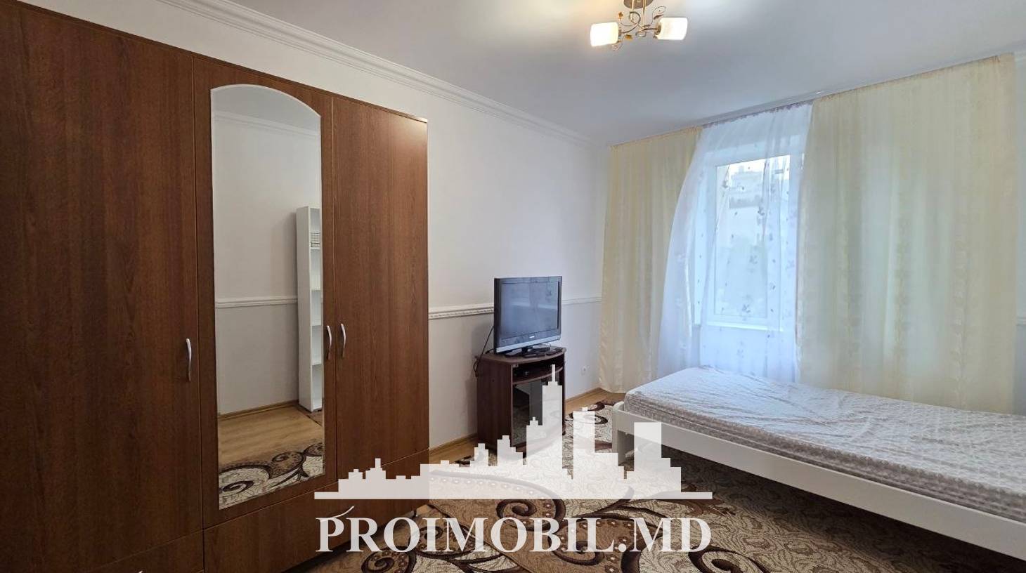 https://images.proimobil.md/KGwUs7RaHtvhmwQmo7Cuoozp3RQDY_20XdCS34o13RQ/watermark:0.75:so:0:30:0.39/resize:fill:1460:816:1/gravity:ce/bG9jYWw6Ly8vZXN0YXRlL2xyL2ExNGVkZjUwLTQ2YTgtNDNkYy04MTUwLTM3NDAzZThmZjI2OS5qcGVn