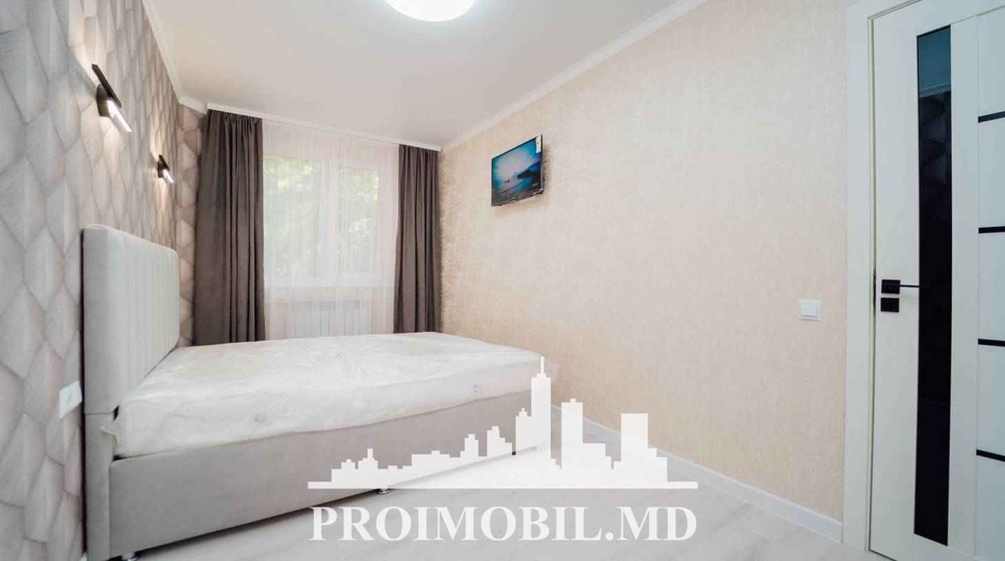 https://images.proimobil.md/KPxIDwFmHS7AEDgMEiz_4kOg0pmUa0KYiwcpDtRftSc/watermark:0.75:so:0:30:0.39/resize:fill:1460:816:1/gravity:ce/bG9jYWw6Ly8vZXN0YXRlL2xyLzQwMjQ1NmMzLTMzZTQtNGQxYi04MTY4LWI0MjkyYTY0OGQ2ZS5qcGVn