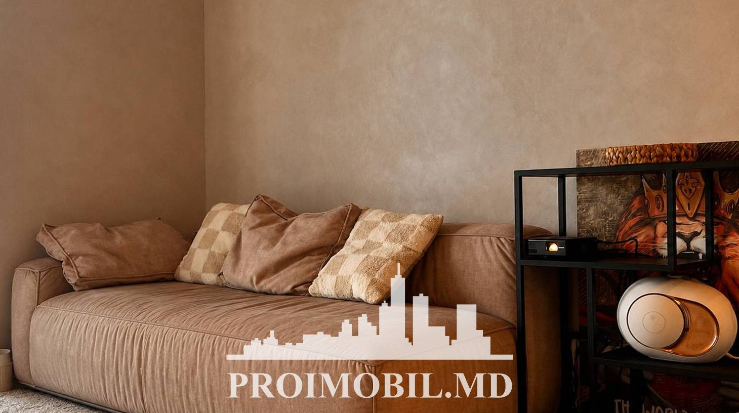 https://images.proimobil.md/KRuARqt2dxmV0gwU6YLHoqxDrf1YDq8dx6lP7ikK5Qc/watermark:0.75:so:0:30:0.39/resize:fill:1460:816:1/gravity:ce/bG9jYWw6Ly8vZXN0YXRlL2xyLzI1ZWQyZDQ3LTQ1MDAtNGExMi1hZjk0LTVhY2Q0YWNhYzVjNi5qcGVn