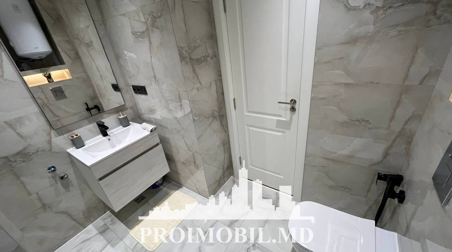 https://images.proimobil.md/KU8QQKcaBE7-7hlR3KDNLMFOmIxD6x5CCyy52HLlW6M/watermark:0.75:so:0:30:0.39/resize:fill:1460:816:1/gravity:ce/bG9jYWw6Ly8vZXN0YXRlL2xyLzQwYzdhM2FmLTBkOGQtNGE5NC04MWE2LWYzOTBlMDJjZTE2MC5qcGVn