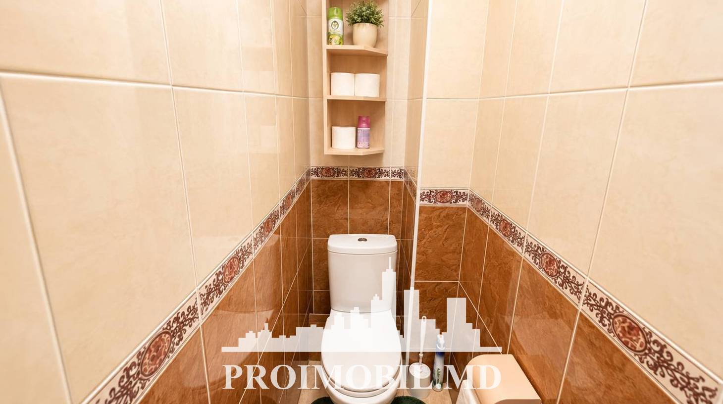 https://images.proimobil.md/KV363k_udOG2-FZMDkfV2Dj7tQYaeKqfKCVoPTFS13Q/watermark:0.75:so:0:30:0.39/resize:fill:1460:816:1/gravity:ce/bG9jYWw6Ly8vZXN0YXRlL2xyLzY4ZjZiNmViLTJjMDctNDY4My05Mjc4LWQxZTFjODc2YjQyOC5qcGVn