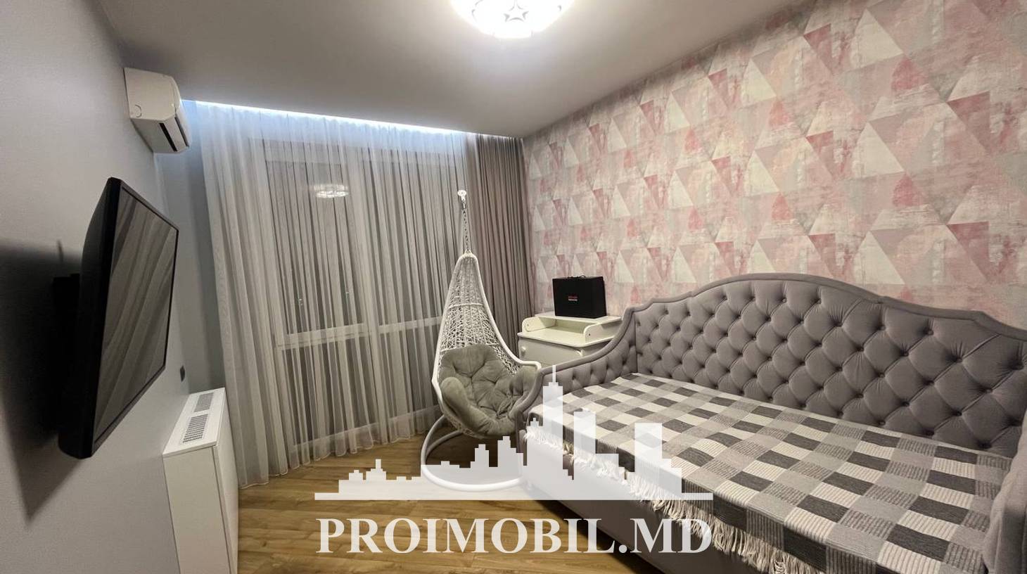 https://images.proimobil.md/KZS0A5bNfbCDqR4oklHswVu5a2PekQpbAPhj6UcE16E/watermark:0.75:so:0:30:0.39/resize:fill:1460:816:1/gravity:ce/bG9jYWw6Ly8vZXN0YXRlL2xyLzYxNGYzZjc3LWE1ZWEtNGQwNi1hNGQxLWM1Zjg1ZjkzMmY3Zi5qcGVn