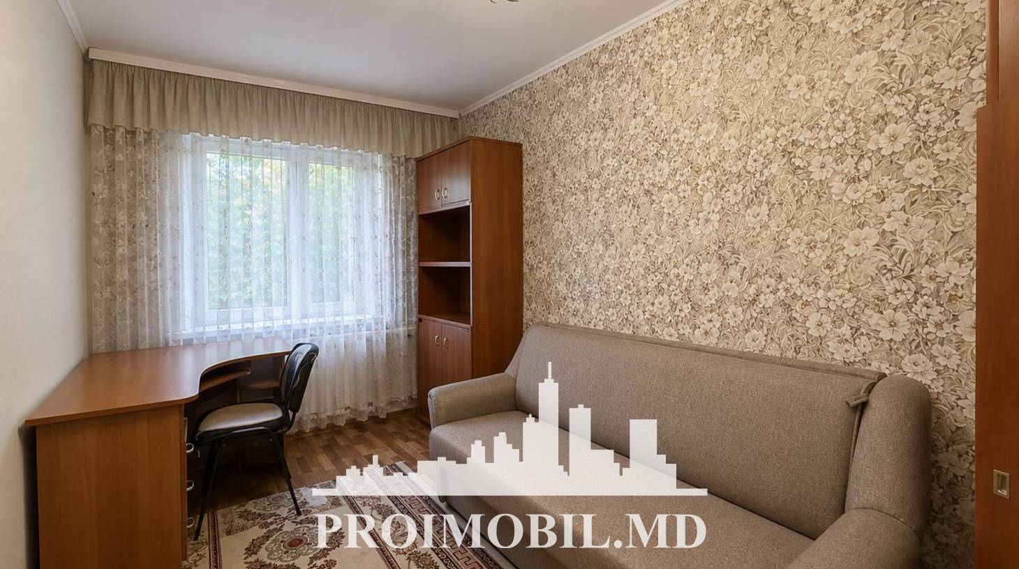 https://images.proimobil.md/KbP35kPim6EAyjUhhRzA0LMR68JnZ-7CRoyLhJYkSdY/watermark:0.75:so:0:30:0.39/resize:fill:1460:816:1/gravity:ce/bG9jYWw6Ly8vZXN0YXRlL2xyLzY0NTgzODNmLTE2NmEtNDY4NC04NGFhLTFlMWJlNzJkMjliOC5qcGVn