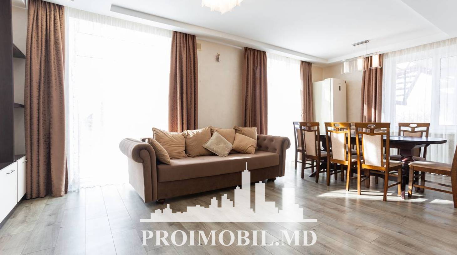 https://images.proimobil.md/KfE0DhIh55U4m4Ctzpv4nNdAE3TX8B_dQoJUj_4FiEw/watermark:0.75:so:0:30:0.39/resize:fill:1460:816:1/gravity:ce/bG9jYWw6Ly8vZXN0YXRlL2xyLzkxODg0NDQ1LTQ3MGMtNDI4ZC05OGQ2LWUzNDZhODU5N2MxYy5qcGVn