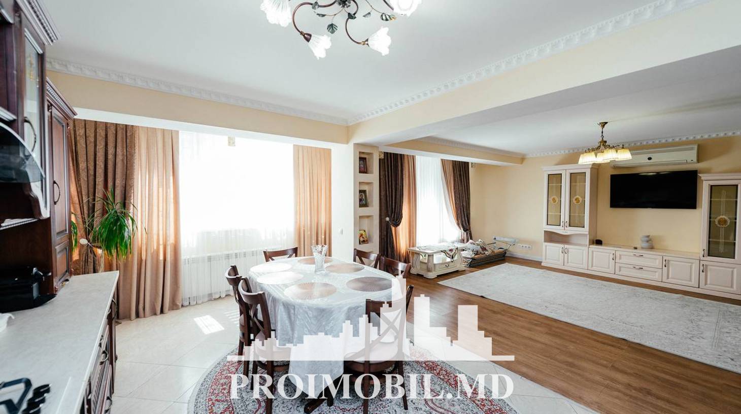 https://images.proimobil.md/KfeOp9PqynUBm1ci4DHpe_7hsnpOZ92sCm5TC3Ee9rM/watermark:0.75:so:0:30:0.39/resize:fill:1460:816:1/gravity:ce/bG9jYWw6Ly8vZXN0YXRlL2xyLzk2YWI2ZGM0LTMxN2YtNGYxOS04YWUxLThhOTM3ODM0MTQ4NC5qcGVn