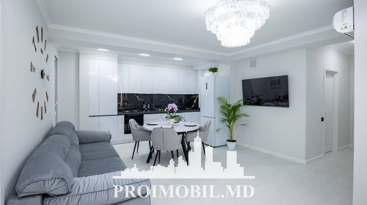 https://images.proimobil.md/KhdE1RaLY23YqdM8z1VqLGTbrYjrZZCChkKaMXlcX_U/watermark:0.75:so:0:30:0.39/resize:fill:1460:816:1/gravity:ce/bG9jYWw6Ly8vZXN0YXRlL2xyLzQzOTY0MGQ1LTUwNWYtNDc3Yy1hMzdiLTdmNWQyOTU2Y2JlYi5qcGVn