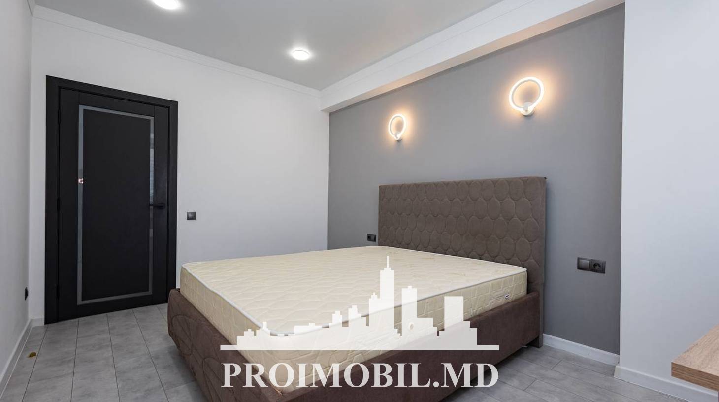 https://images.proimobil.md/KkAkA6Ilfg1L4FJ9DZf87WZ0fe2DI-O3L8YtgZuGzMI/watermark:0.75:so:0:30:0.39/resize:fill:1460:816:1/gravity:ce/bG9jYWw6Ly8vZXN0YXRlL2xyL2NiNmFkY2IyLTJlYTctNDlkMS04NTc2LWE4ZDJhNzJlM2Q3NC5qcGVn