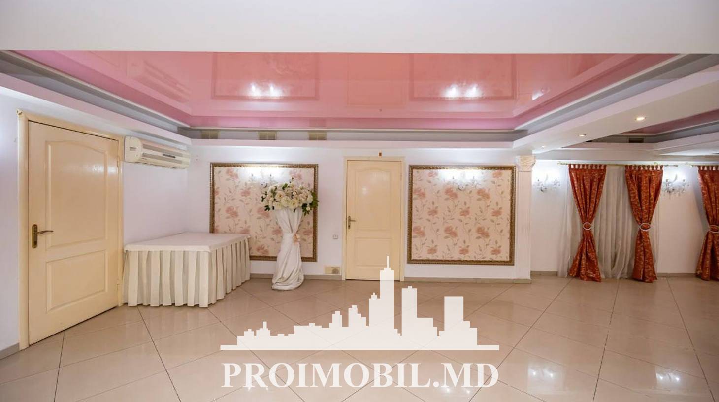https://images.proimobil.md/KnHfMnTPsR-ea4Q3CCoHdYQACIOATMp74Q1cURRpUFM/watermark:0.75:so:0:30:0.39/resize:fill:1460:816:1/gravity:ce/bG9jYWw6Ly8vZXN0YXRlL2xyL2UwZDJiZGMzLTBkMTMtNGYzNS1hMTVlLTNkYmRiNTEzYTljYS5qcGVn