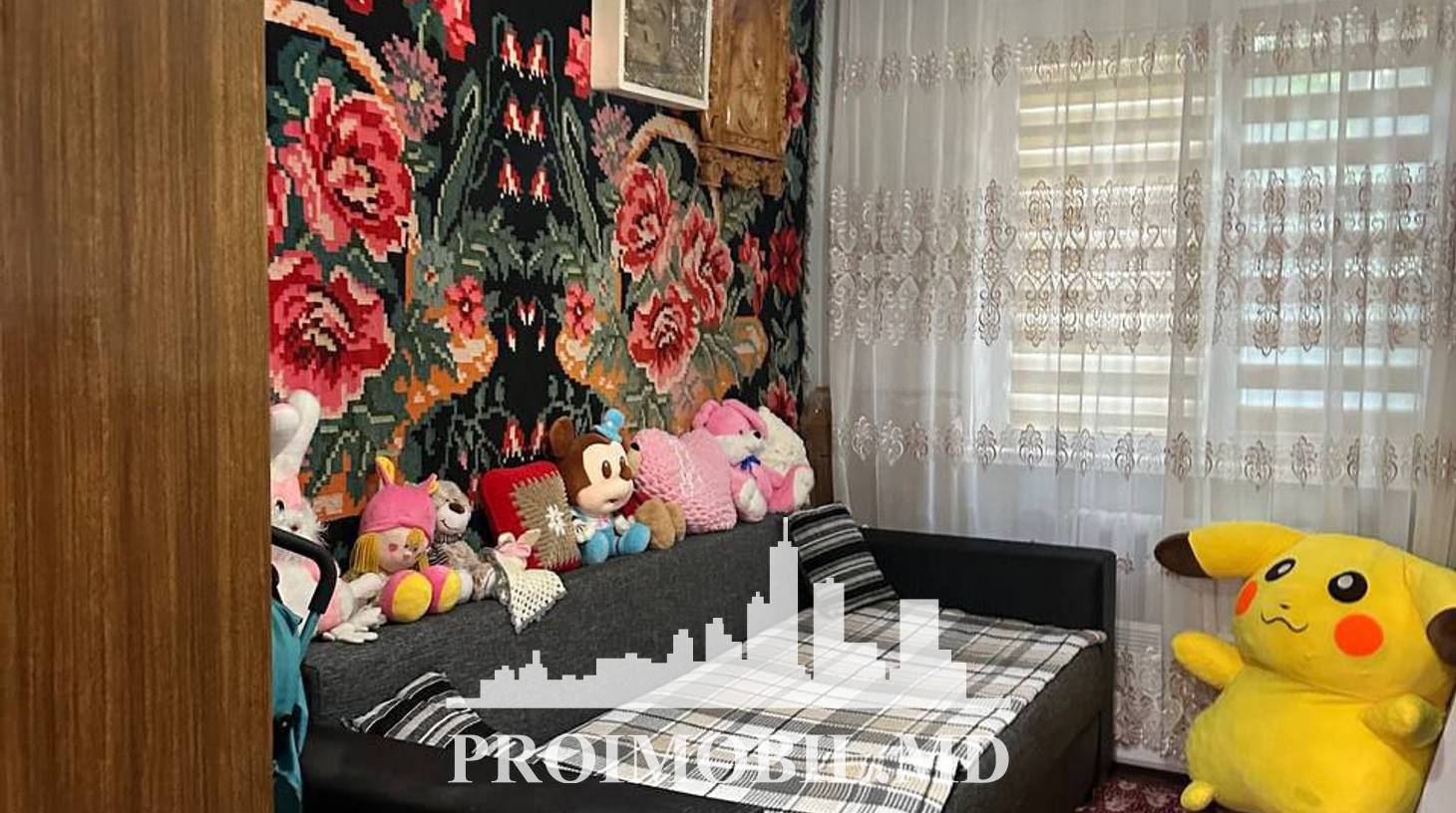 https://images.proimobil.md/Kr1RKKgn7ZLeRsXUKtZ4Bu7ArXHpe2VrbCzM7Wirmj8/watermark:0.75:so:0:30:0.39/resize:fill:1460:816:1/gravity:ce/bG9jYWw6Ly8vZXN0YXRlL2xyLzNlYzMxOGFkLTY0ODctNDU4YS05OTMwLTk5MjljZGJlZjhmYy5qcGVn