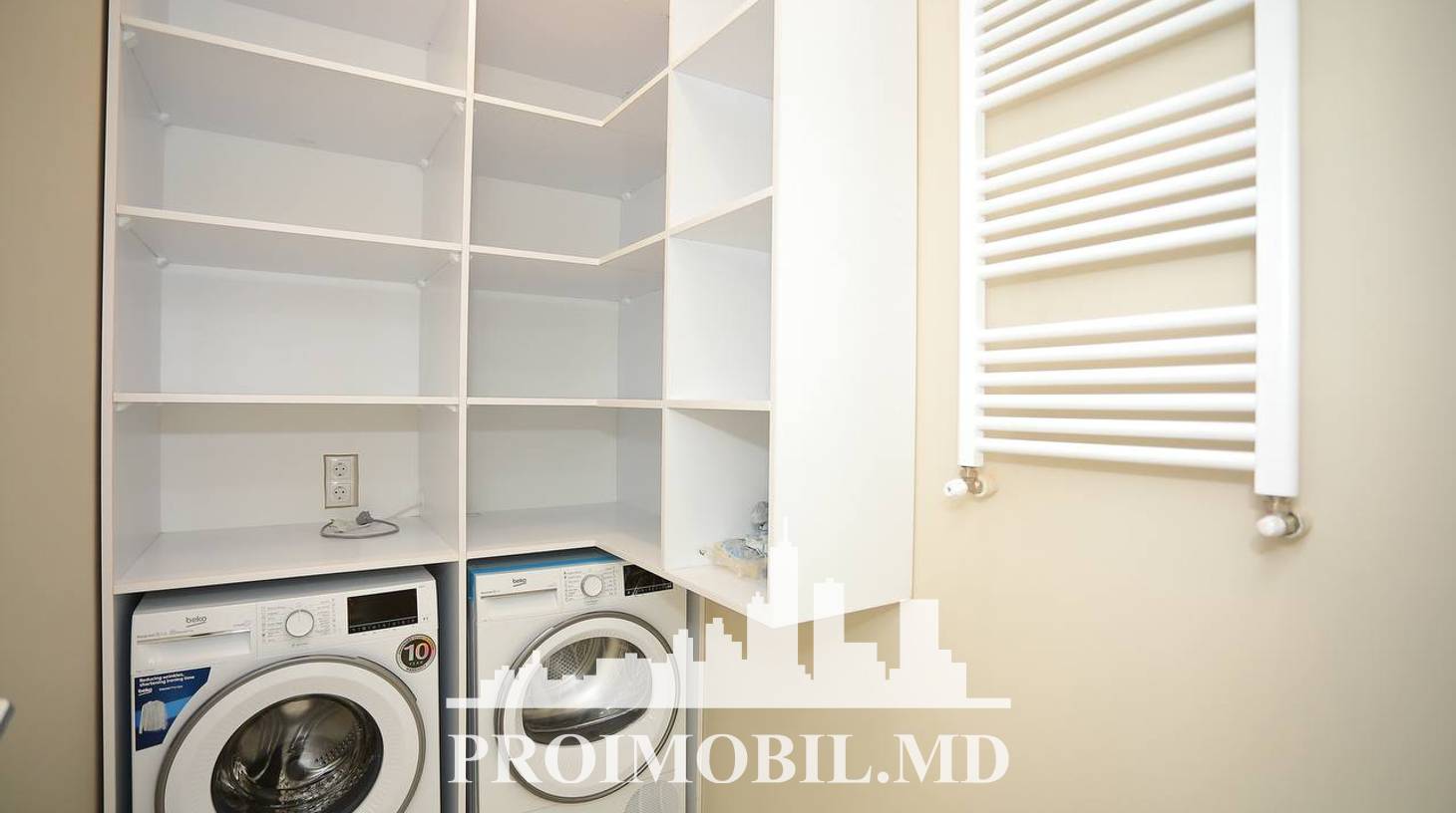 https://images.proimobil.md/Ks0SS6rEH6y7zFnk-XrU2f08aNNKnMtZJlBJm3rv2DE/watermark:0.75:so:0:30:0.39/resize:fill:1460:816:1/gravity:ce/bG9jYWw6Ly8vZXN0YXRlL2xyLzJiNTEzOWYzLWE0MDMtNDkwMC1hNGFjLTIzMjI3ZDQzYTQzMy5qcGVn