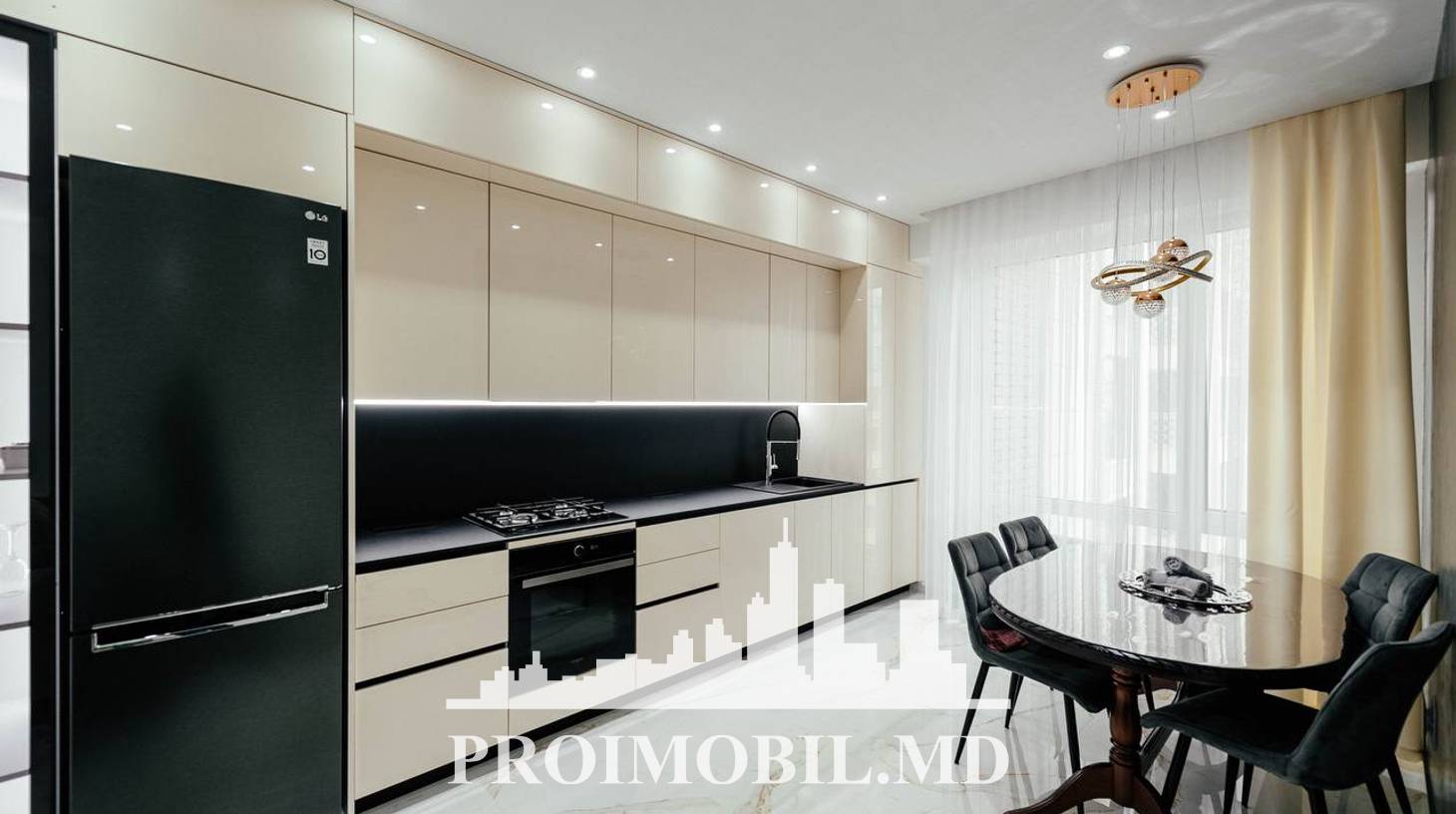 https://images.proimobil.md/L-Z2A93ayUHNLIk0jvnkl8pMIDYT1Evx0n9lr-ADQEY/watermark:0.75:so:0:30:0.39/resize:fill:1460:816:1/gravity:ce/bG9jYWw6Ly8vZXN0YXRlL2xyLzBhOTI5MTgzLWU4N2ItNDBkMS05MDk3LTFmNTk4NjdlNjIxNC5qcGVn