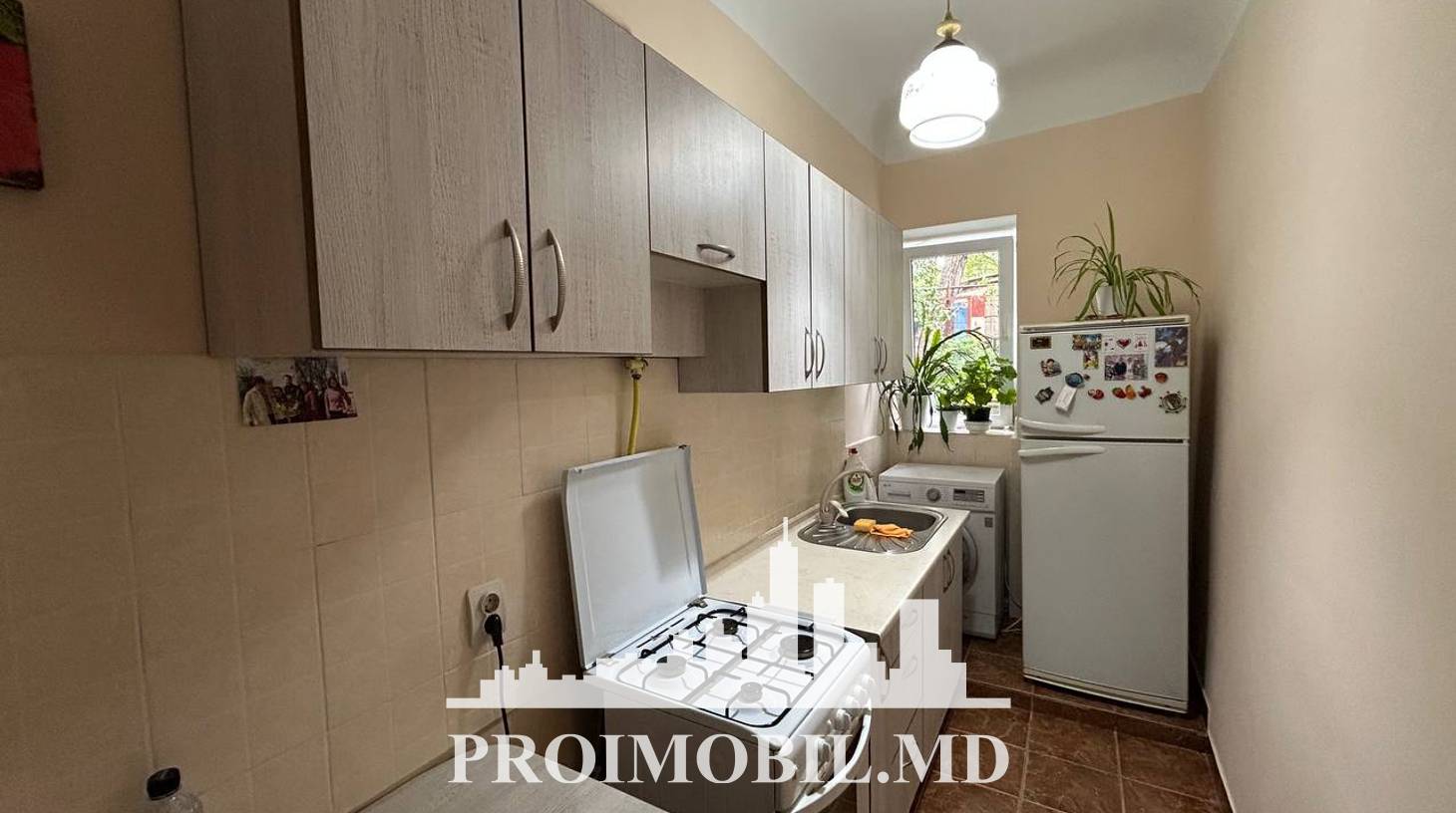 https://images.proimobil.md/L47V-AmstN4socuDsw9ohkq3GVMynk4zT7ZQxtdm7l0/watermark:0.75:so:0:30:0.39/resize:fill:1460:816:1/gravity:ce/bG9jYWw6Ly8vZXN0YXRlL2xyL2NmYWM4OTIzLWRjOWMtNDA2ZS04M2I5LTY2NzA5NjYwMDEyZS5qcGVn