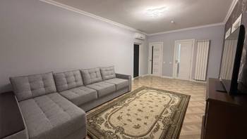 https://images.proimobil.md/LHg8osYjx3ocA6udkCqlZZnWy0pT9wpdDoiAwsxPhs8/resize:fill:350:198:1/gravity:ce/bG9jYWw6Ly8vZXN0YXRlL2xyLzQxZDYyY2RjLWE4ODYtNDNjYS1hYWUzLTVlOGM5ODc4NmE2NS5qcGVn