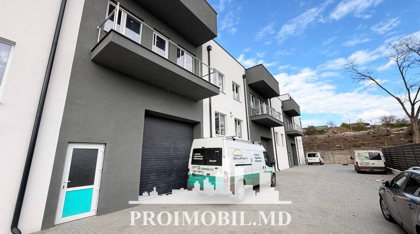 https://images.proimobil.md/LL_FKW8A37rFRINEXWecISasjAlCe20dEj_0aQgQhjY/watermark:0.75:so:0:30:0.39/resize:fill:1460:816:1/gravity:ce/bG9jYWw6Ly8vZXN0YXRlL2xyLzJjZDc2ZmI1LTg5MWQtNDZiYS1hMDhiLTJjZGZlY2YyY2ViNC5qcGVn