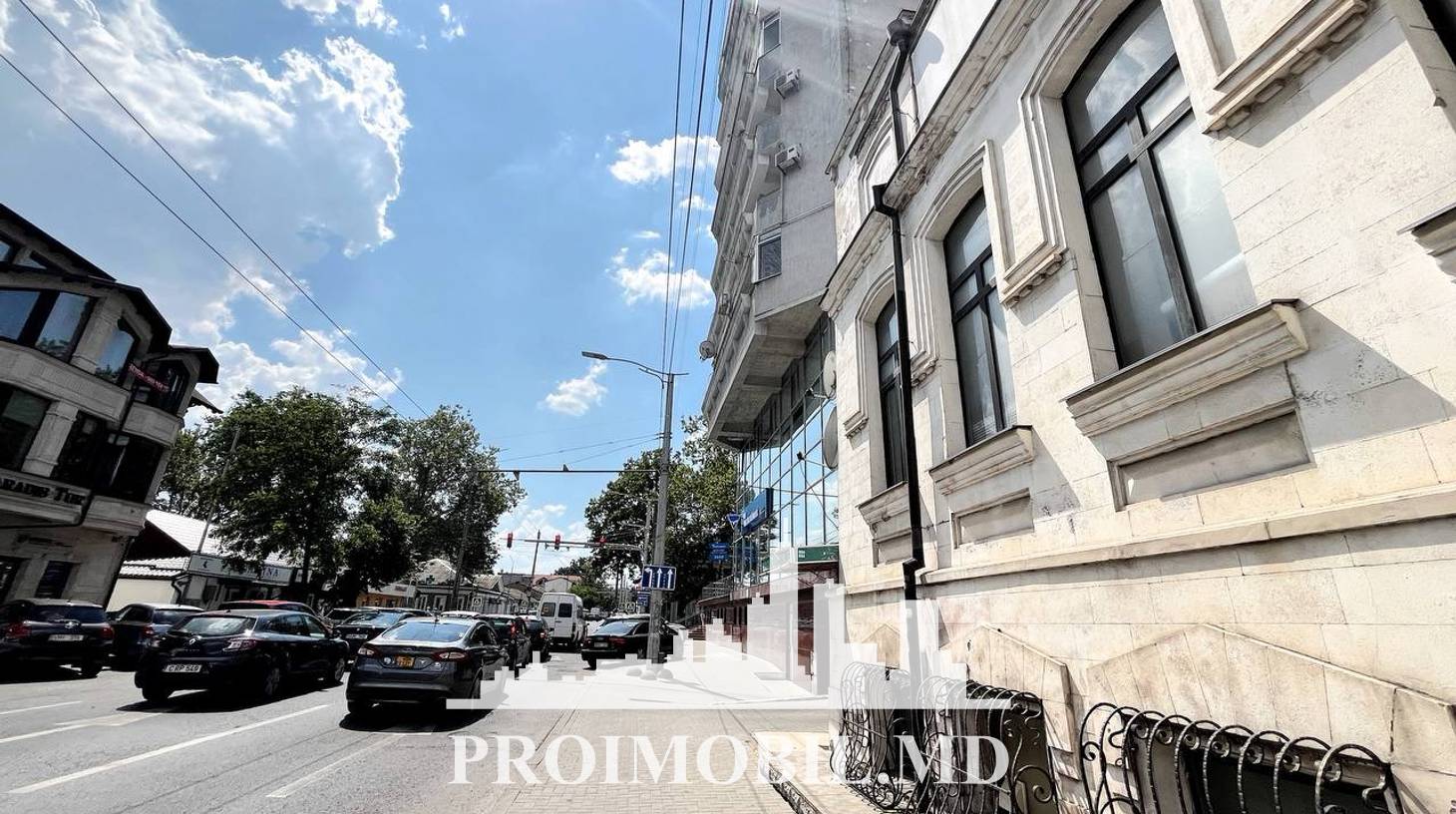 https://images.proimobil.md/LNafK7TudEE7Pp3j_5n8LsT2Me-3JW9S8coce3b47Hk/watermark:0.75:so:0:30:0.39/resize:fill:1460:816:1/gravity:ce/bG9jYWw6Ly8vZXN0YXRlL2xyL2Q4YzU2N2RkLTQ0MTQtNDFiYy1hZDIwLTczMjg4Y2E4YzM3Yy5qcGVn