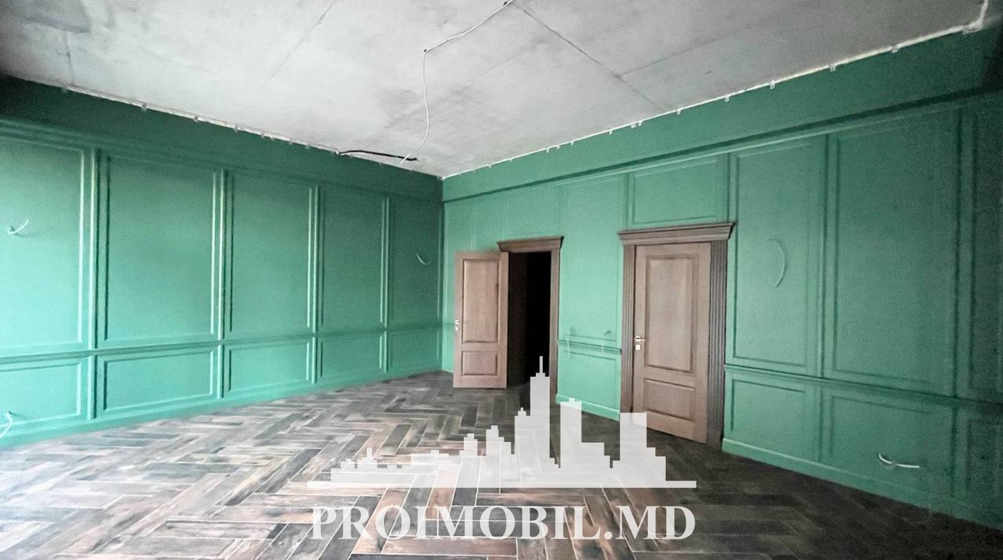 https://images.proimobil.md/LPdtX_cbgGMWpztU7-1JlxL0e5pRTS2MxzcqKmTAcl4/watermark:0.75:so:0:30:0.39/resize:fill:1460:816:1/gravity:ce/bG9jYWw6Ly8vZXN0YXRlL2xyL2U1NzU5MGI5LTM3MDEtNDM1ZC05Mzg5LTBkMTQ2NjcyNzVmNi5qcGVn