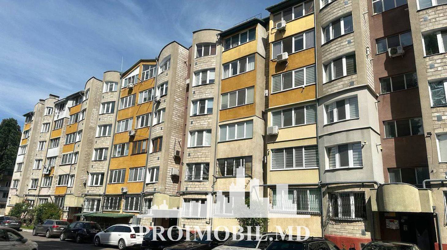 https://images.proimobil.md/LPwetmt2ABGP9X6Oy3eU8L9pRNV3Nw8GH_UwEMSxjag/watermark:0.75:so:0:30:0.39/resize:fill:1460:816:1/gravity:ce/bG9jYWw6Ly8vZXN0YXRlL2xyLzkyMWY2OGU0LWFiMTYtNDEzNy05YTc0LWQ3MGIwZTFjYjYwYy5qcGVn