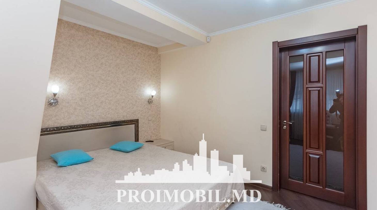 https://images.proimobil.md/LSIEOucdCXMUJ4ZpidDmqI61L-eAC_pQa4m18rh1kwE/watermark:0.75:so:0:30:0.39/resize:fill:1460:816:1/gravity:ce/bG9jYWw6Ly8vZXN0YXRlL2xyL2E0NjBiNjhlLWI3YTctNGNhMS04YjI0LTM4MTMwODBhMzA0NC5qcGVn