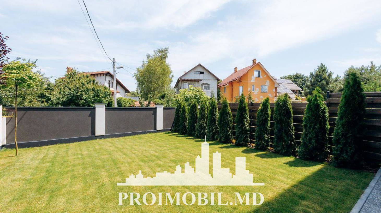 https://images.proimobil.md/LX6jlFjyW9VMCxbfV2keNR4r8bMx2y9BlhcGB_woAJ8/watermark:0.75:so:0:30:0.39/resize:fill:1460:816:1/gravity:ce/bG9jYWw6Ly8vZXN0YXRlL2xyL2QzYjNiNDU3LTIzOTEtNDA5Ny04MmMyLTAyOGY5YmNkMmJkMy5qcGVn