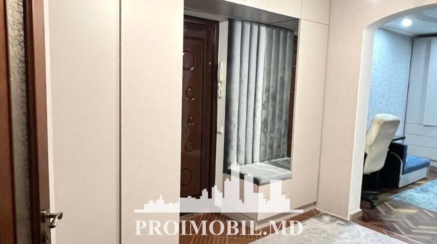 https://images.proimobil.md/LXFyid0MFNHozjjPI0u7JDGnLVkuYAIXc64UXgnS96A/watermark:0.75:so:0:30:0.39/resize:fill:1460:816:1/gravity:ce/bG9jYWw6Ly8vZXN0YXRlL2xyL2YzYjE1Yzc0LTU5NTYtNGQ1MS05YmVjLTVkNGMxZDJlNDU0Ni5qcGVn