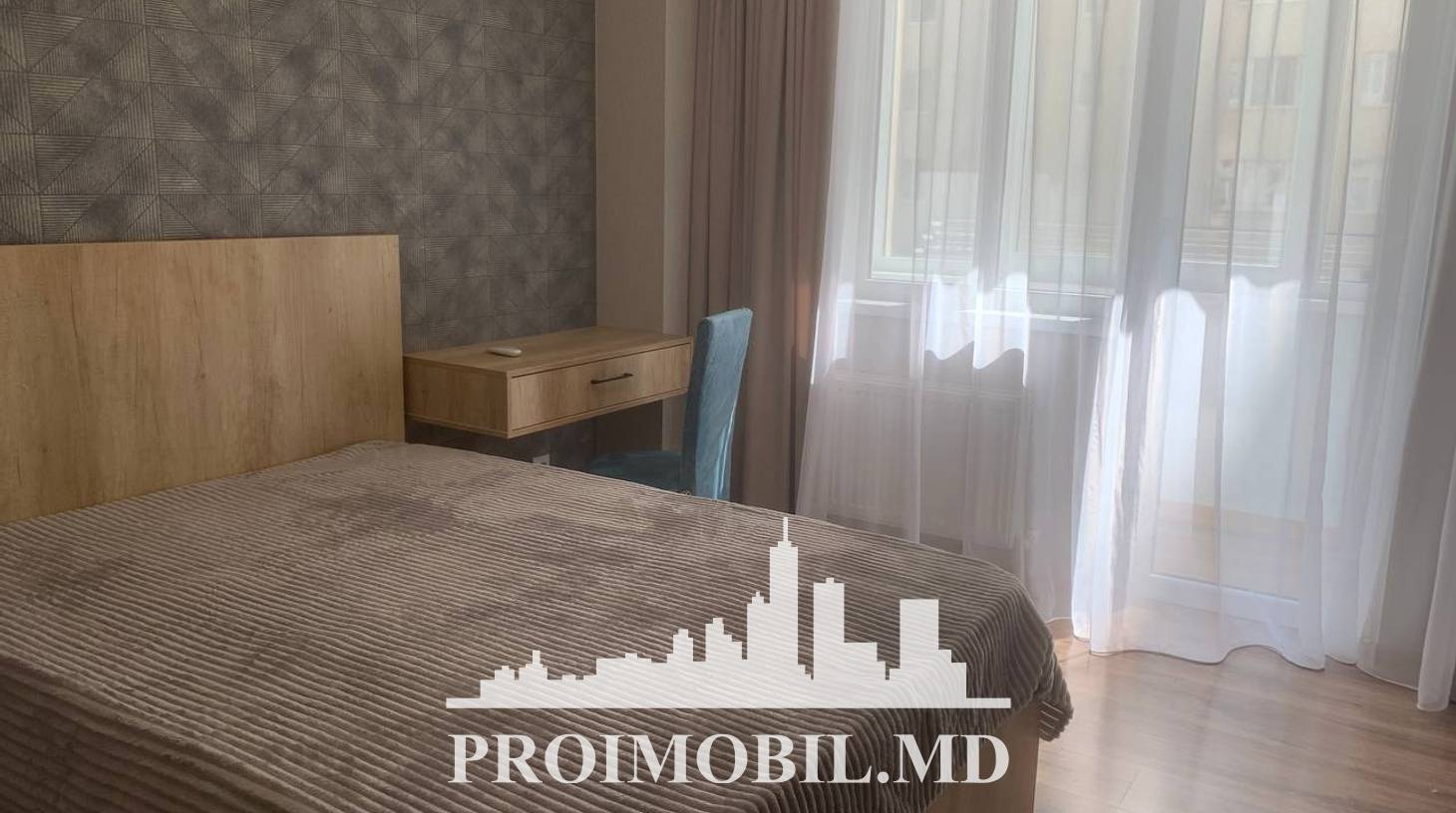 https://images.proimobil.md/LXfjbbuvc7T3PfZHJUmV1Xi7r1wh15dyozCOoQUHB1I/watermark:0.75:so:0:30:0.39/resize:fill:1460:816:1/gravity:ce/bG9jYWw6Ly8vZXN0YXRlL2xyL2RmZTk0ZTBhLTI2ZjItNDNhYy1iNTA3LTU1OGEwNjBmNjEzYy5qcGVn