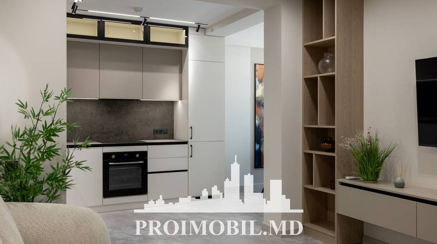 https://images.proimobil.md/L_guiyYkVoWdiVC8xMgx6ligNydr0p6ybdjJgJ2z88Y/watermark:0.75:so:0:30:0.39/resize:fill:1460:816:1/gravity:ce/bG9jYWw6Ly8vZXN0YXRlL2xyL2VjYzAzYWVhLTllYmUtNGMyYi1hNDc1LTA4MTQ3MTZhN2VmMS5qcGVn