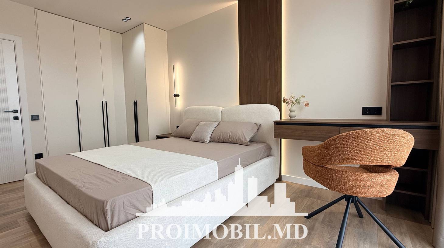 https://images.proimobil.md/LjKQWs2SYKdvQsJGShtdIUrq34XPU-jx6cmfuevdfq4/watermark:0.75:so:0:30:0.39/resize:fill:1460:816:1/gravity:ce/bG9jYWw6Ly8vZXN0YXRlL2xyLzRjMmY2YTVlLTY3OWYtNGEyYS1iN2VjLWY2ZTQzNzIzYTVhOS5qcGVn