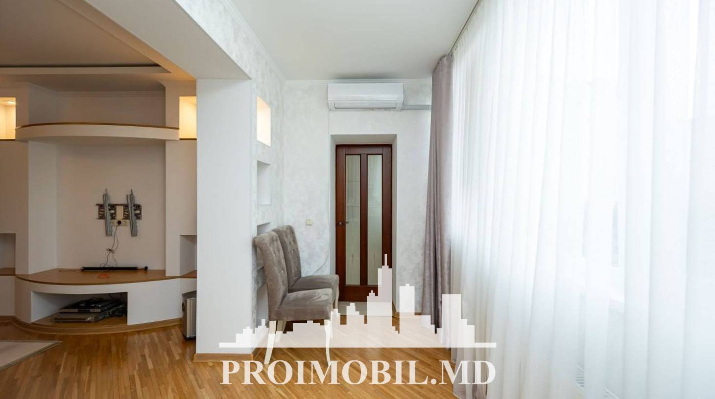 https://images.proimobil.md/LlhLGFBmA9OIWxd8XfNG5DMGqUkv09rlG3ElSkbKIag/watermark:0.75:so:0:30:0.39/resize:fill:1460:816:1/gravity:ce/bG9jYWw6Ly8vZXN0YXRlL2xyL2M1MTM3ZjlkLWU4MWUtNDE3NC1iODEzLTI1Nzg2ODRiNmZkOS5qcGVn