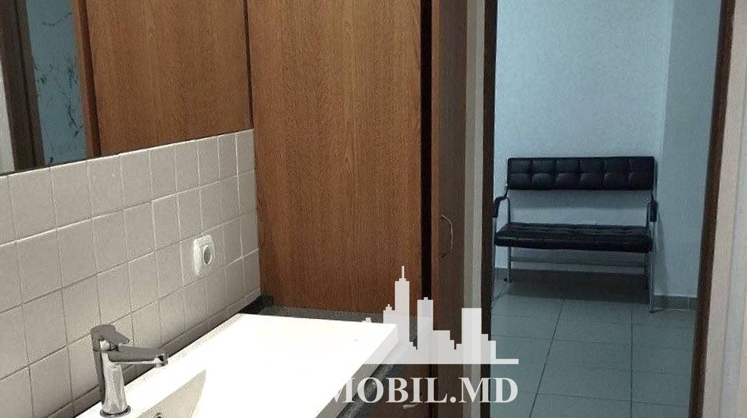 https://images.proimobil.md/Lp8QYVYRhd7wzDlqbAZH6Vd6MGaYvyfoy_A9HmP2nzM/watermark:0.75:so:0:30:0.39/resize:fill:1460:816:1/gravity:ce/bG9jYWw6Ly8vZXN0YXRlL2xyLzliZTMyMDE4LTgwNTctNDhmYS1iZGExLTA0YzZhZTI2MzgyYS5qcGVn