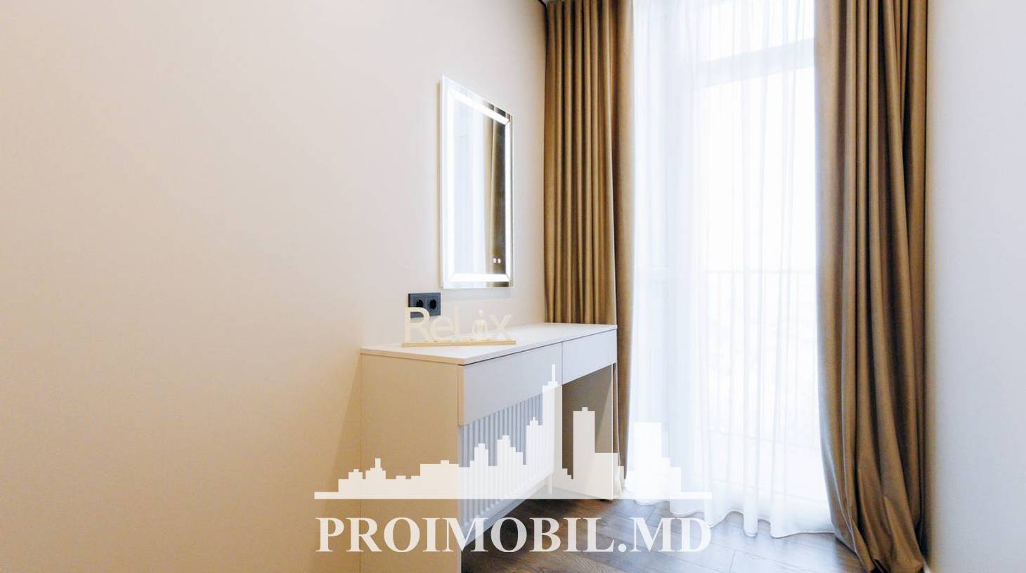 https://images.proimobil.md/Lpstbzk6nmJ5lKkD1TsM9c58UkaLnQDxNojll3HnPXA/watermark:0.75:so:0:30:0.39/resize:fill:1460:816:1/gravity:ce/bG9jYWw6Ly8vZXN0YXRlL2xyL2ZiM2FlOTA4LTY4OGItNGVjNi1hZGVhLWZjMTYwNjI5MmFlMi5qcGVn