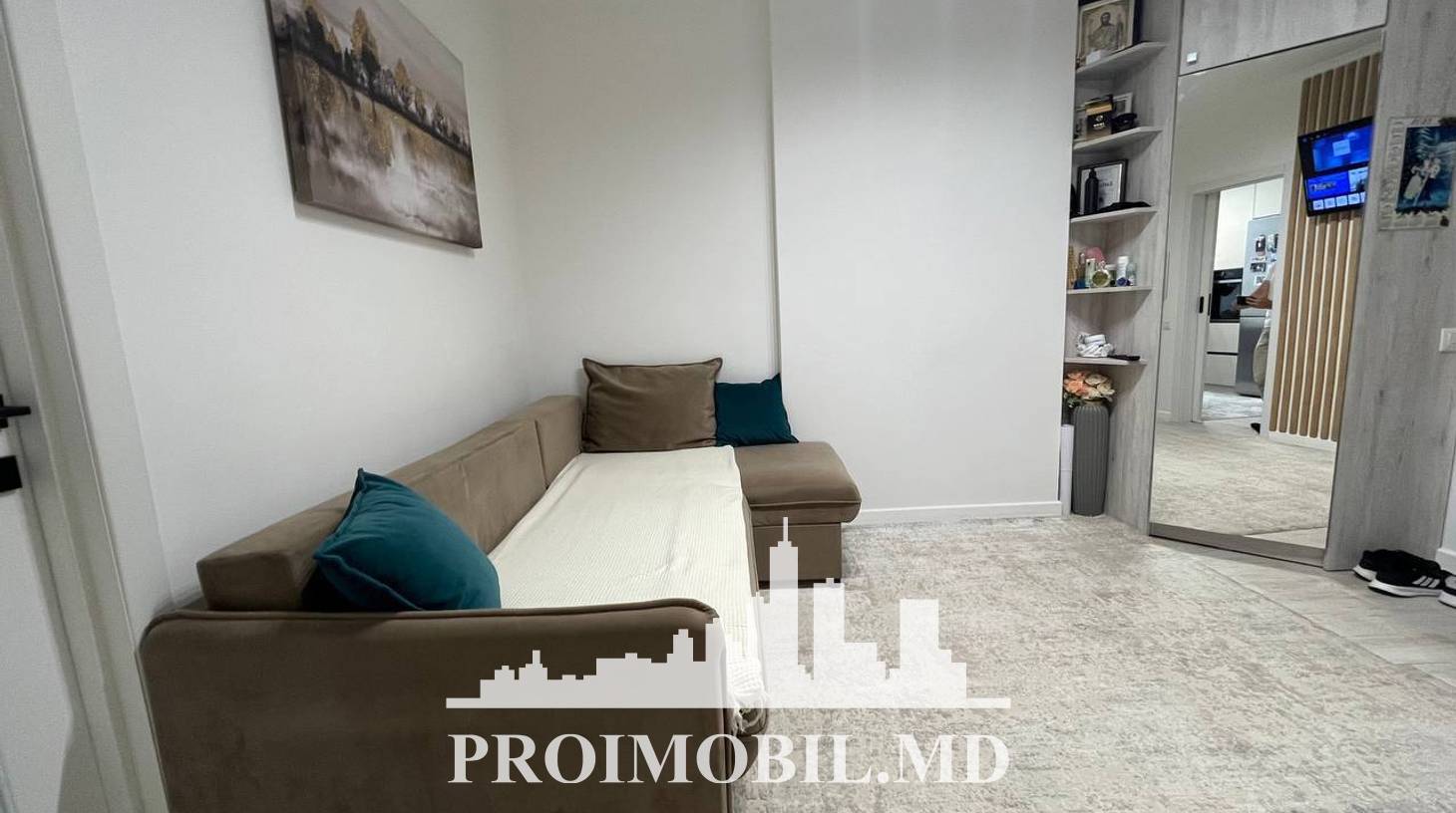 https://images.proimobil.md/Lq9NXVi_cmYjPn3ZUwgIr7K7pSUrRO_ZzajMJiEih9E/watermark:0.75:so:0:30:0.39/resize:fill:1460:816:1/gravity:ce/bG9jYWw6Ly8vZXN0YXRlL2xyLzU1N2JiNzA3LTQ2YmUtNGI1NC1hNzVjLTMwZmU1Zjc2OWRiOS5qcGVn