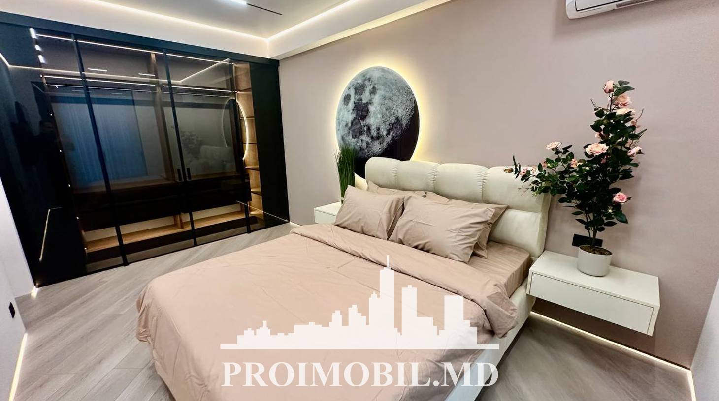 https://images.proimobil.md/Lv9nAbA3arkaOArDQ__B7K6wFawqKIB5I5ax3gLBaHo/watermark:0.75:so:0:30:0.39/resize:fill:1460:816:1/gravity:ce/bG9jYWw6Ly8vZXN0YXRlL2xyLzc5ODNmZmNhLTZkOTktNGM0ZS04MTk1LWM1NzJmMGQ4YTI3OS5qcGVn