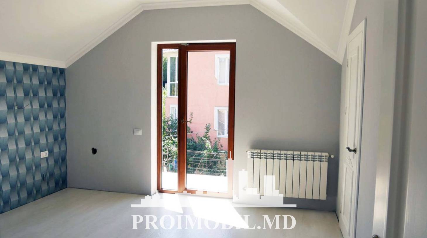 https://images.proimobil.md/LwGQVuEWz1Opxe18Yx9DqyF3iWf4oIoz8o6Tho06QzI/watermark:0.75:so:0:30:0.39/resize:fill:1460:816:1/gravity:ce/bG9jYWw6Ly8vZXN0YXRlL2xyLzA2M2FkNjcyLWNjZDEtNDFkMC1hZTdiLWZjODRjMDM0ZjQyOS5qcGVn