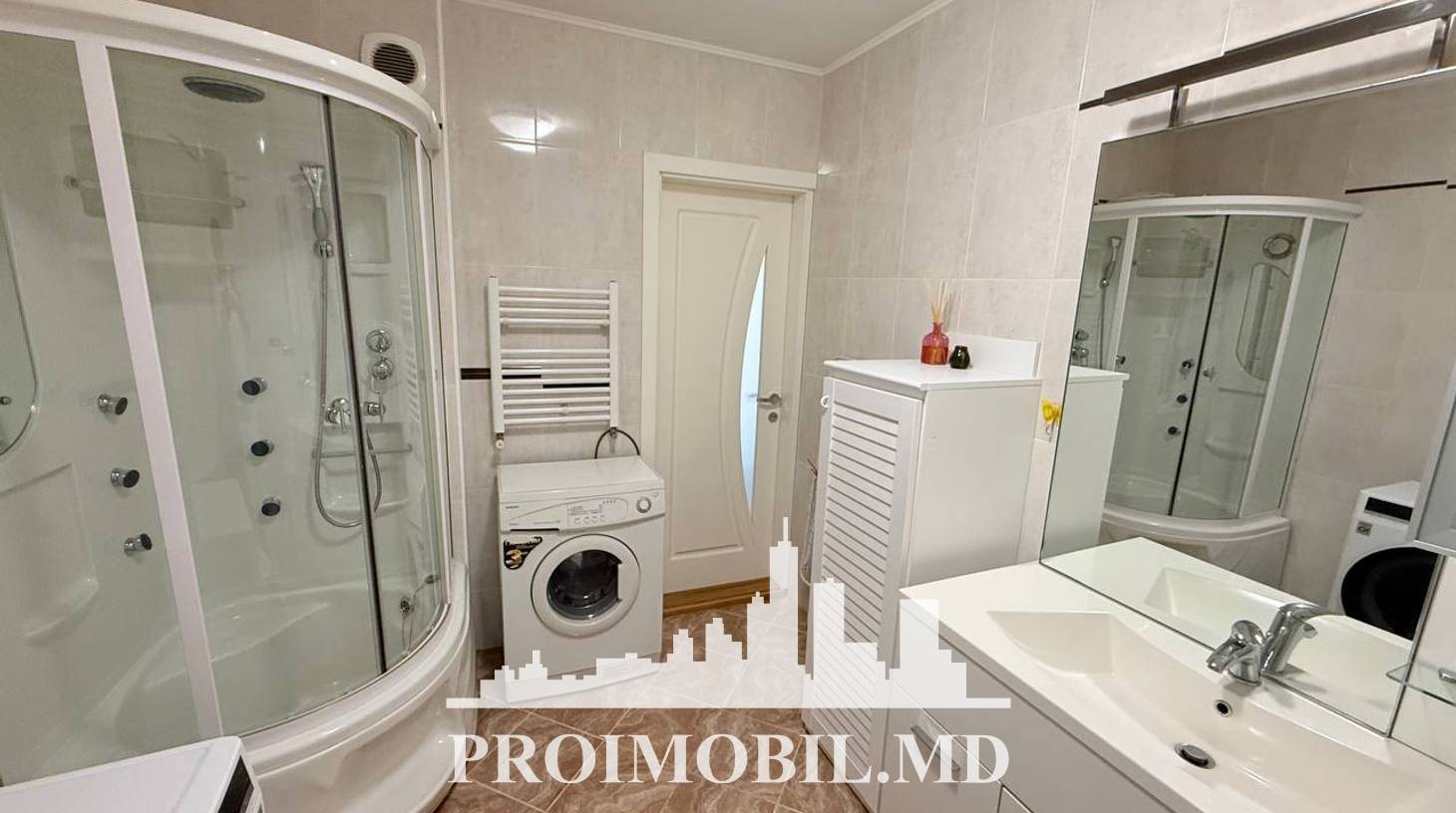 https://images.proimobil.md/M03iVX4O-jmXXXP2HoZrTWHDG9oeL9LJ_AmvzLXigh0/watermark:0.75:so:0:30:0.39/resize:fill:1460:816:1/gravity:ce/bG9jYWw6Ly8vZXN0YXRlL2xyLzliNjhiMzcxLWM1NGYtNDlkMS1hNWJmLTdhYjNmYThmMDM1ZC5qcGVn
