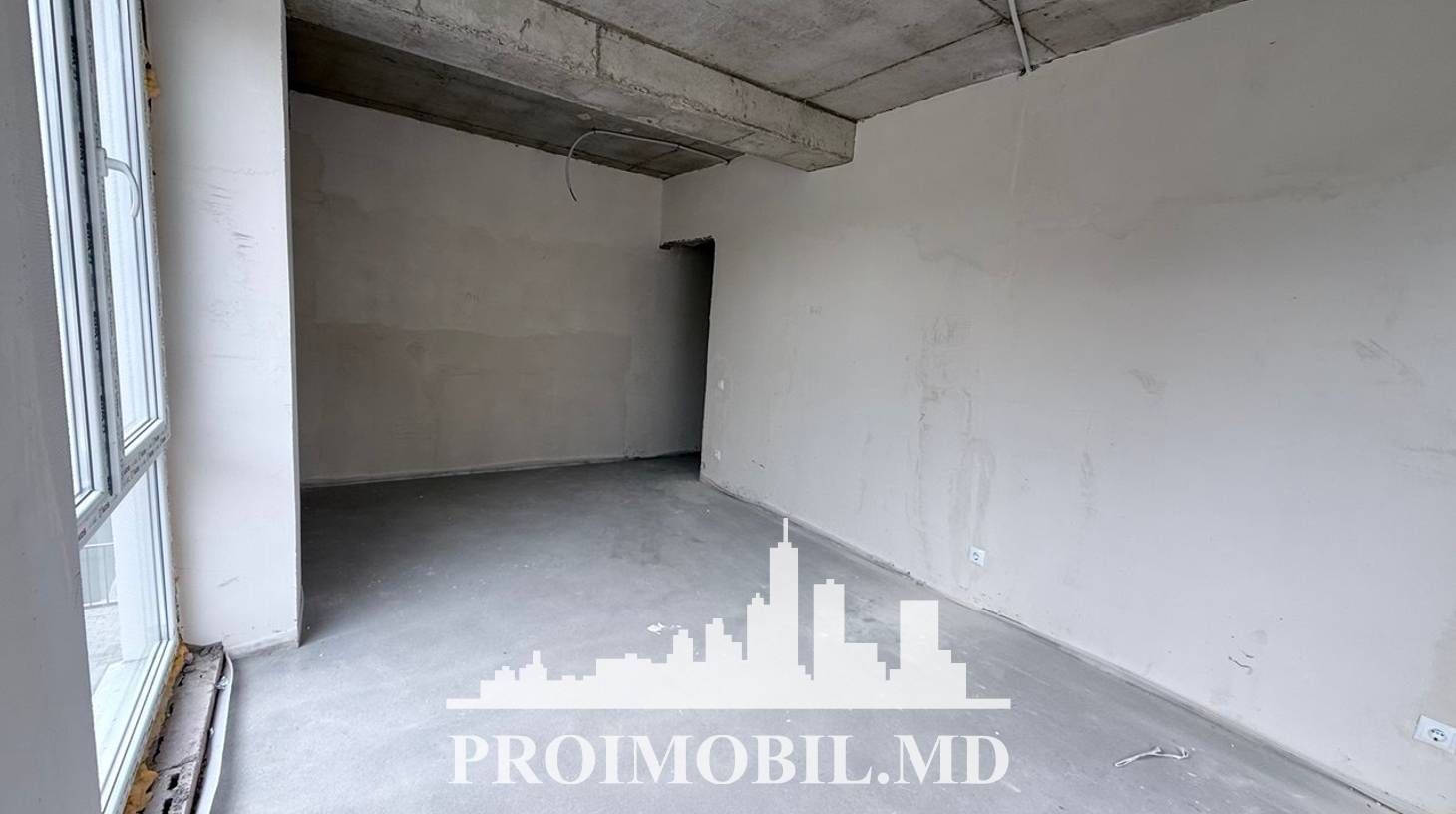 https://images.proimobil.md/M0OG4064cbPRMvAgfn-5Ukt6qS1DewRUV2_CbmRUDT8/watermark:0.75:so:0:30:0.39/resize:fill:1460:816:1/gravity:ce/bG9jYWw6Ly8vZXN0YXRlL2xyL2Q1Y2NmMjg5LTgyN2UtNDRkOC05ZTdkLWE5MWIwNzE5MzRmNi5qcGVn