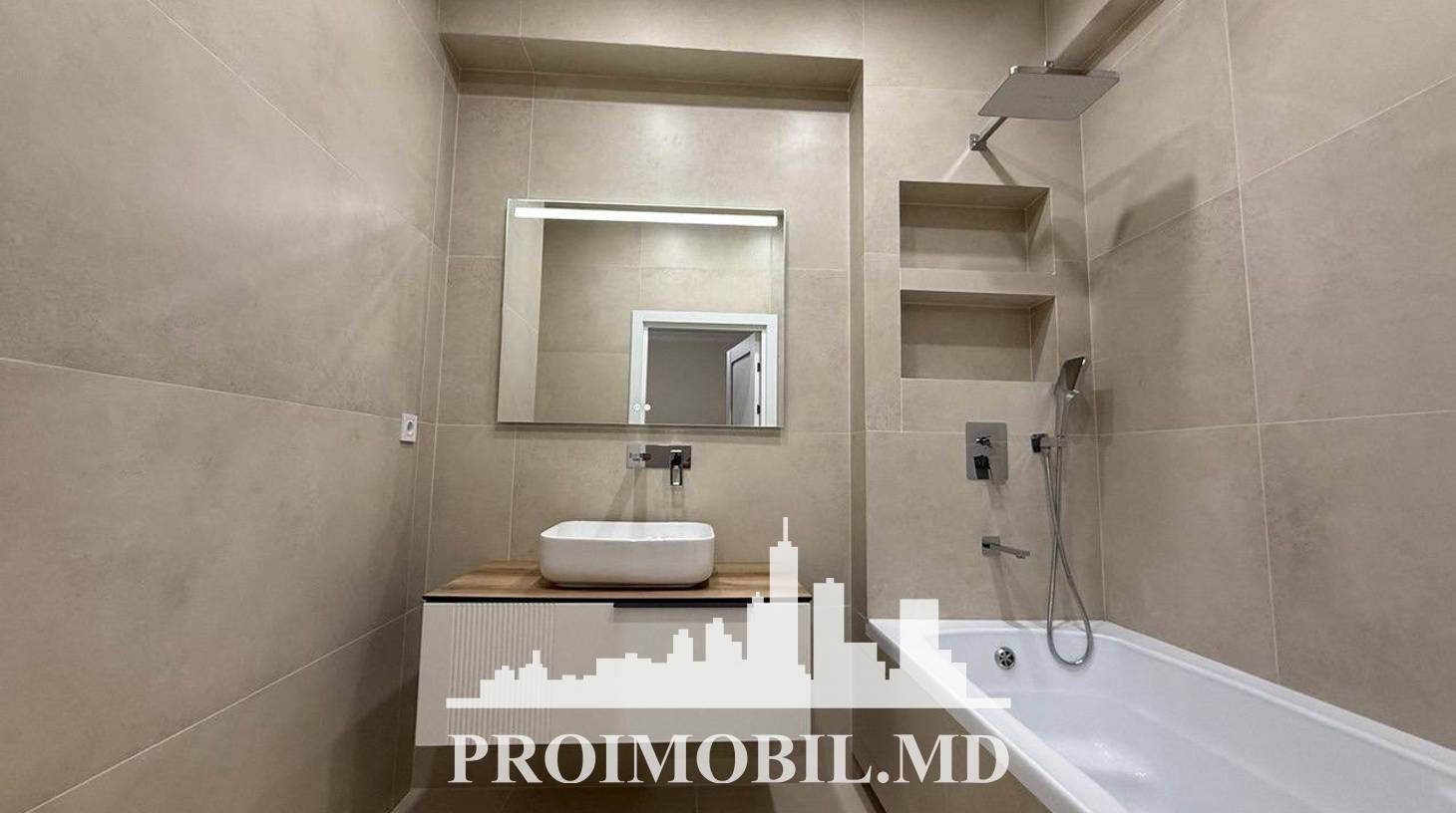 https://images.proimobil.md/M2R82an9IXqykp8ZrwFZZ6Q7Na-PIENZLLZrZQKM2qQ/watermark:0.75:so:0:30:0.39/resize:fill:1460:816:1/gravity:ce/bG9jYWw6Ly8vZXN0YXRlL2xyL2QxZjNjNjdkLThmOTEtNDM3Mi04NjgyLWNhYzhlMjg2ZjA5Yi5qcGVn