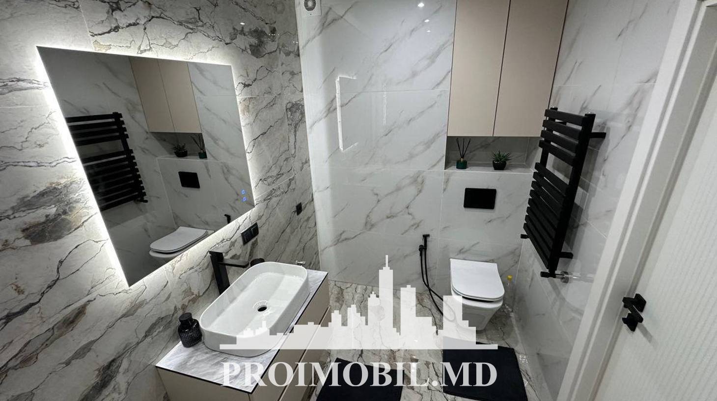 https://images.proimobil.md/MF_ss5nxGYKODahtuivYbQ3tDAZKlBmf8_ZUMt-d7ek/watermark:0.75:so:0:30:0.39/resize:fill:1460:816:1/gravity:ce/bG9jYWw6Ly8vZXN0YXRlL2xyLzEyMjE2NjBhLWFlOGEtNGU0Ni1iMmZkLWViZDQ5Y2RmMGU4NC5qcGVn
