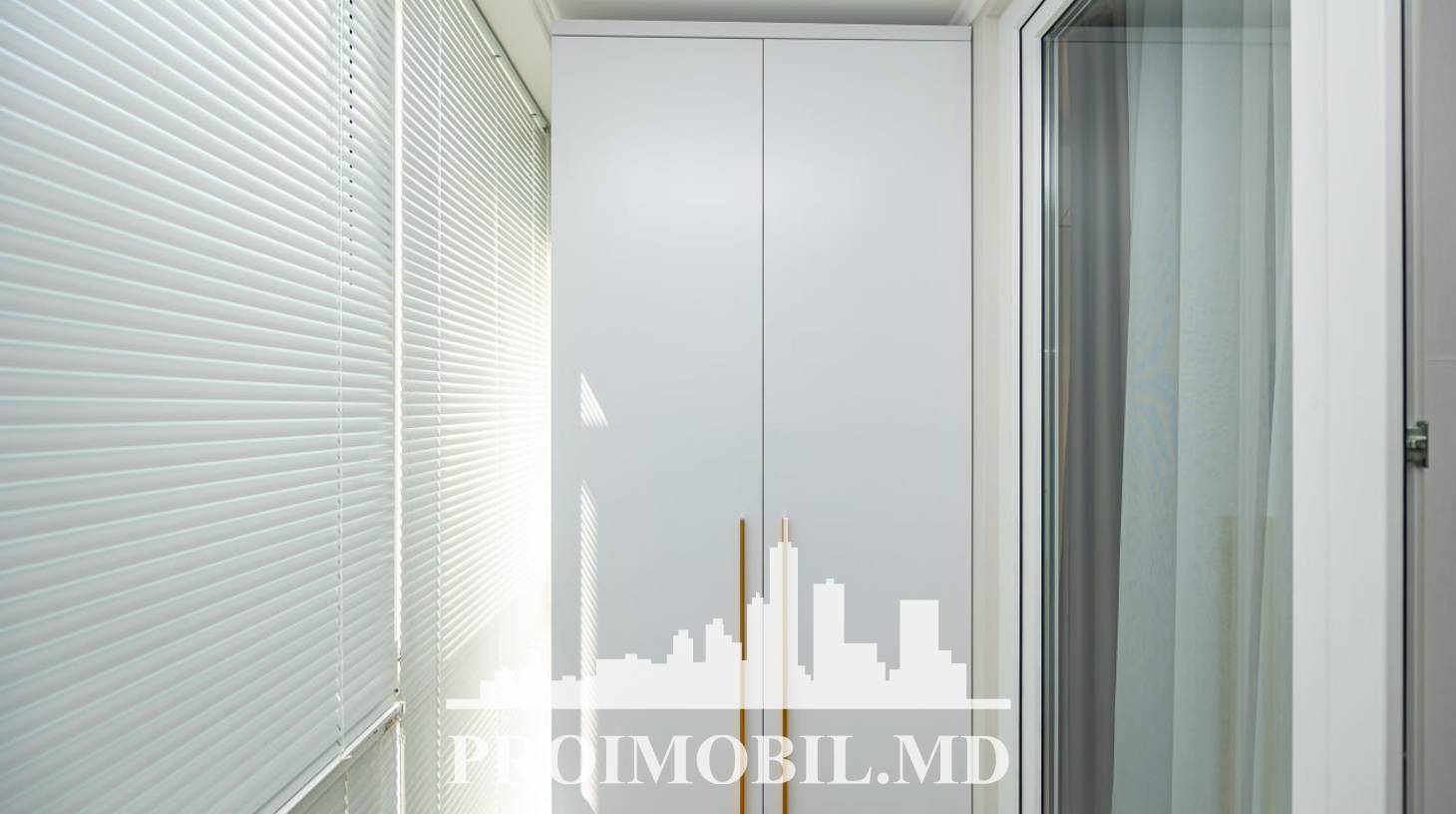 https://images.proimobil.md/MFbiJFiPKoLrIMajsEv6eNGe6uH1f9W8x2kT98jLGDc/watermark:0.75:so:0:30:0.39/resize:fill:1460:816:1/gravity:ce/bG9jYWw6Ly8vZXN0YXRlL2xyL2VhNTEzY2FlLWIyOWUtNGE0MC04MzgzLThiYWMwMmFjZjQyZS5qcGVn