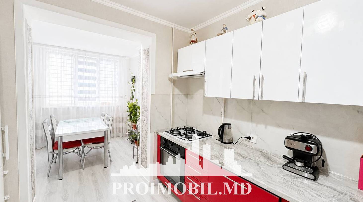 https://images.proimobil.md/MHGttDrgWnIZlnM-3cqEsyKP2f2w35ZWq5P3Jo97f60/watermark:0.75:so:0:30:0.39/resize:fill:1460:816:1/gravity:ce/bG9jYWw6Ly8vZXN0YXRlL2xyL2VlMjAxMzU2LWNmYmUtNDE5Yy04ODc2LWJhOTBhMmU2NWUzYS5qcGVn