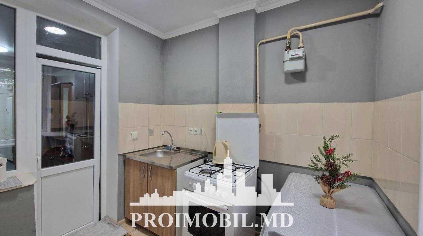 https://images.proimobil.md/MJDZYEJvycSQGJjfr2E1OH1acaJ2qRoL7Kf2Fohi9uU/watermark:0.75:so:0:30:0.39/resize:fill:1460:816:1/gravity:ce/bG9jYWw6Ly8vZXN0YXRlL2xyLzNkYzZjNjZmLWU4OTItNGZkYy1iMjA4LWUzOTQ5ZDFhYWJlZC5qcGVn