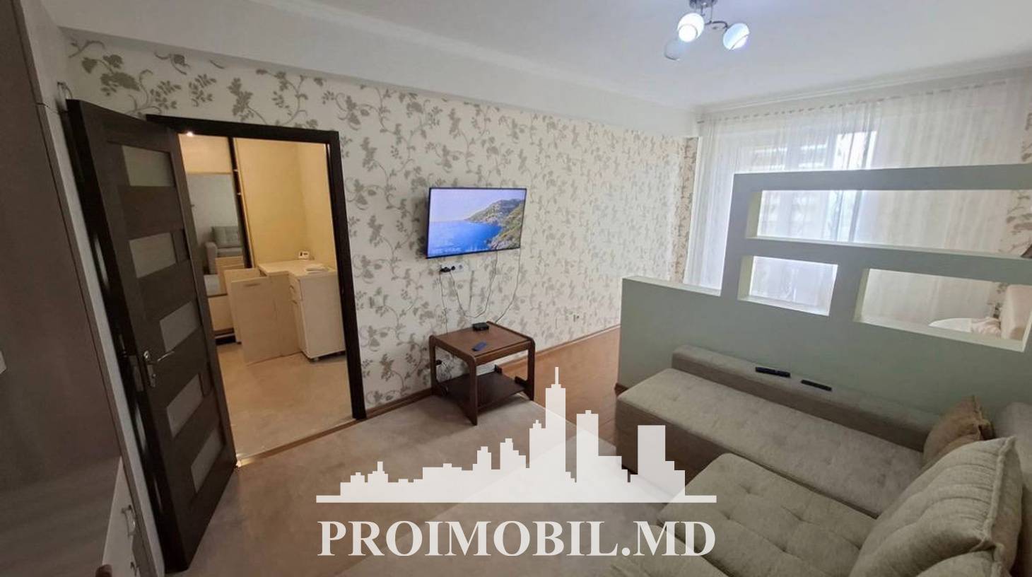 https://images.proimobil.md/MSOsAhcD35tNQrPsdK0MqIRXvAjwy7gOaJ5ygX3VD-4/watermark:0.75:so:0:30:0.39/resize:fill:1460:816:1/gravity:ce/bG9jYWw6Ly8vZXN0YXRlL2xyL2E1YTJiYWQ5LWI5NjMtNDU0OS05M2Q3LTZmNDZhODA0MDJhZC5qcGVn