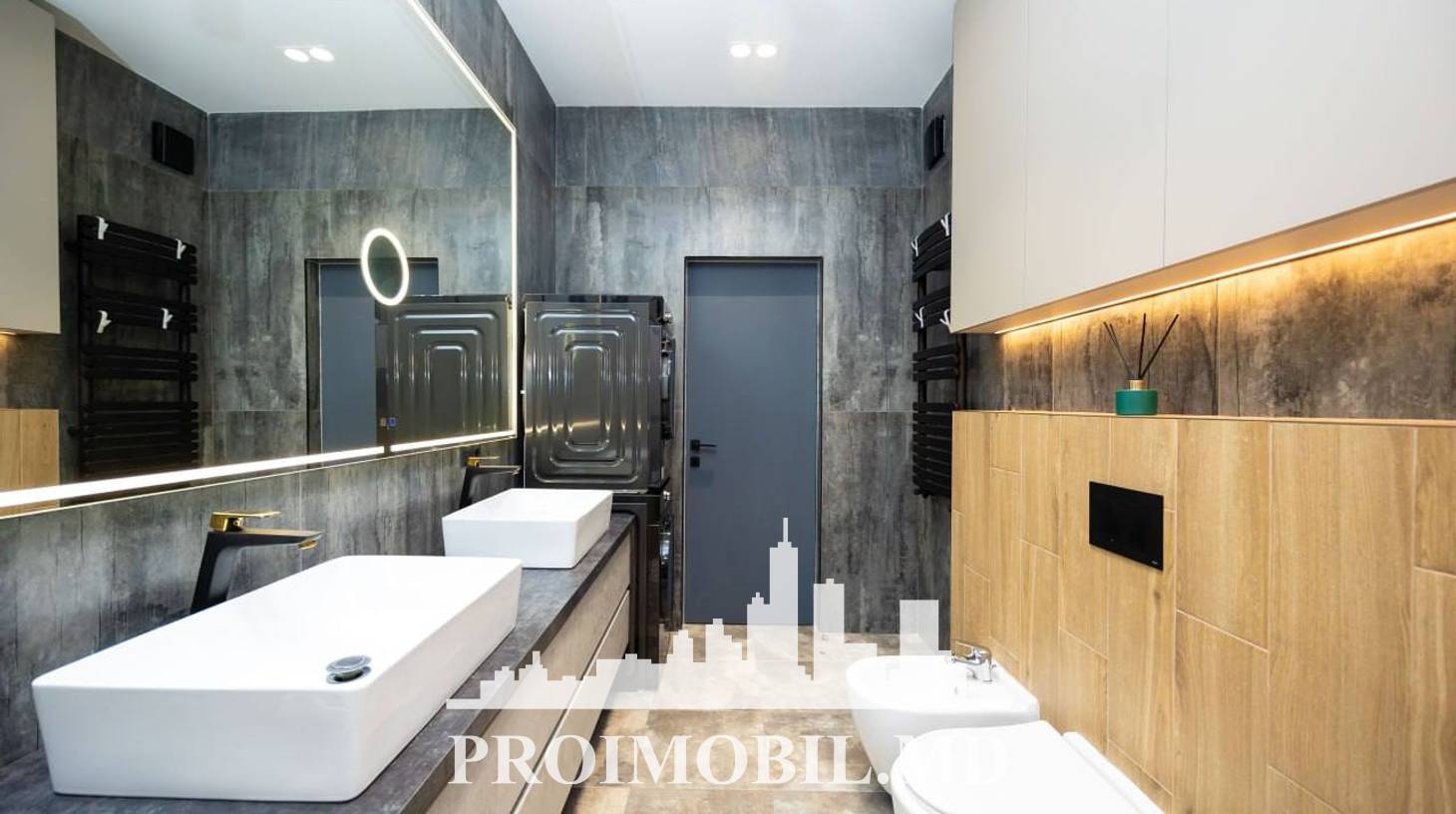 https://images.proimobil.md/MSTDLtHrt2SaHXrraZ7p0tA2QK-KeTnyFv5IRV_GdUM/watermark:0.75:so:0:30:0.39/resize:fill:1460:816:1/gravity:ce/bG9jYWw6Ly8vZXN0YXRlL2xyLzhiYmJkZmJmLTZlNzgtNDRmMi05YzBmLTE4ZmUwNjY5YzYzYy5qcGVn