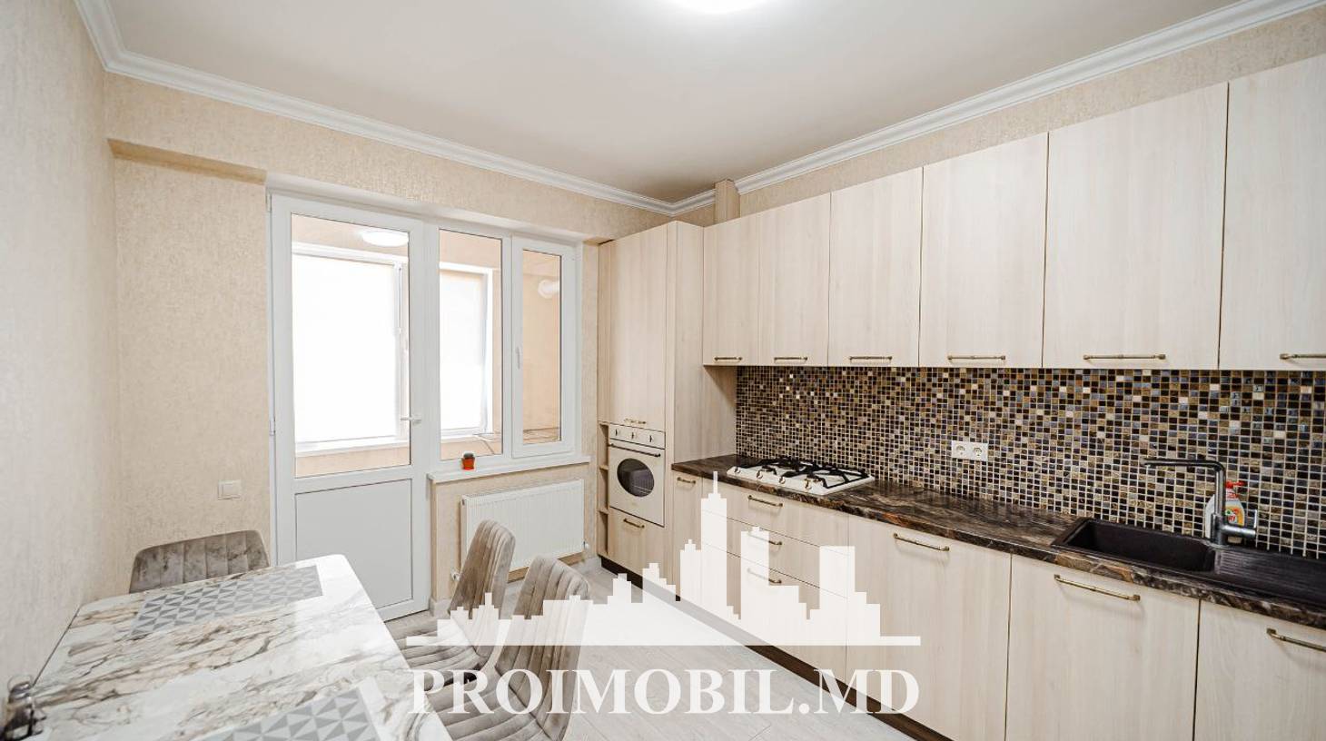 https://images.proimobil.md/MVoUrHbMVaVfdnV00qoeq2NexxqAqqR9nqk3J8MsbUA/watermark:0.75:so:0:30:0.39/resize:fill:1460:816:1/gravity:ce/bG9jYWw6Ly8vZXN0YXRlL2xyLzA0NjM3NjgyLTFjZGUtNDExOC04Y2RhLWQ2MDk0MWY0ZDczNC5qcGVn
