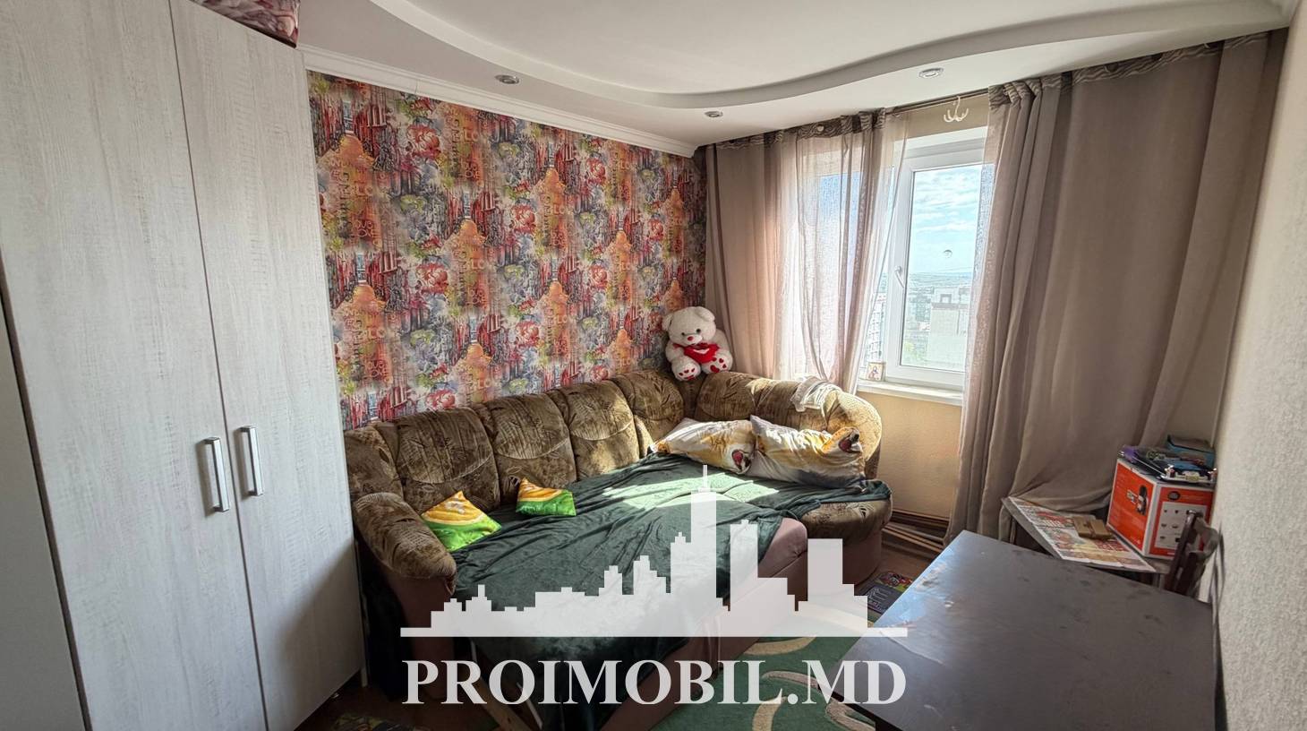 https://images.proimobil.md/MWYM9yTR2aA5HKAm9koLobAZxlxvDceLhrGoH1vd9lo/watermark:0.75:so:0:30:0.39/resize:fill:1460:816:1/gravity:ce/bG9jYWw6Ly8vZXN0YXRlL2xyL2ZjZTMyOGQyLWJlMTQtNGM4Ni05MmJkLTlmYTVjMzgwMGM1MS5qcGVn