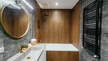 https://images.proimobil.md/MY1FV-WA7r6iKeL8J7_SOUHW2kX7LBr01KE_ZdRxGDk/resize:fill:350:198:1/gravity:ce/bG9jYWw6Ly8vZXN0YXRlL2xyL2E2NGY0MTY4LTNkYzItNGM1Ny05ZmU1LWE4M2FiNmI5ZmYwYS5qcGVn